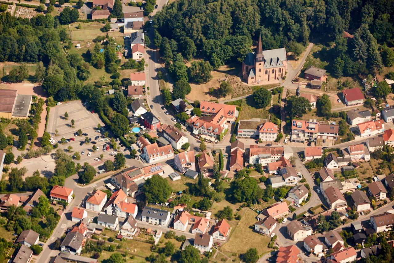 Hotel & Restaurant Burgschanke Kaiserslautern Esterno foto